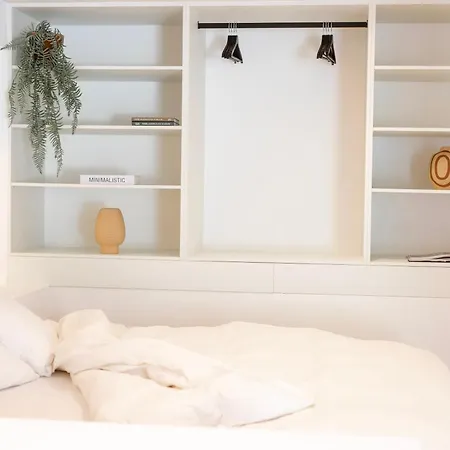 Stationskoffiehuis - Perron 1 * Ravenstein